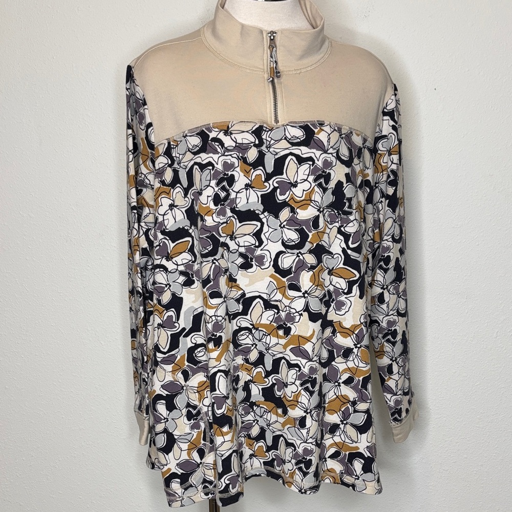Logo Lounge size 2X Floral 1/4 zip Women's Blouse - Cream and Black